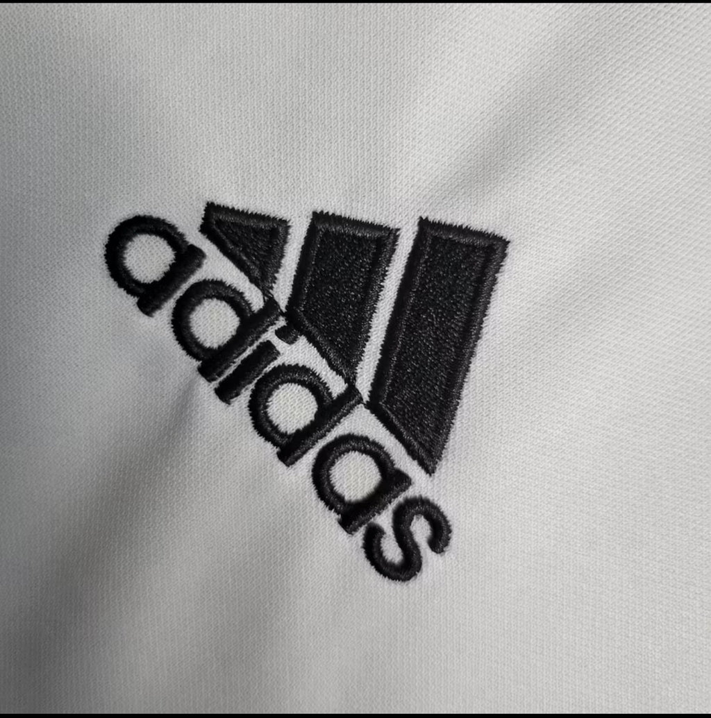 2019/20 Retro Juventus Home Jersey