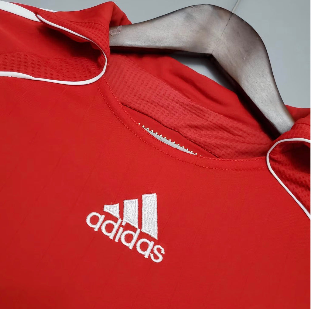 2006/07 Retro Liverpool Home Jersey