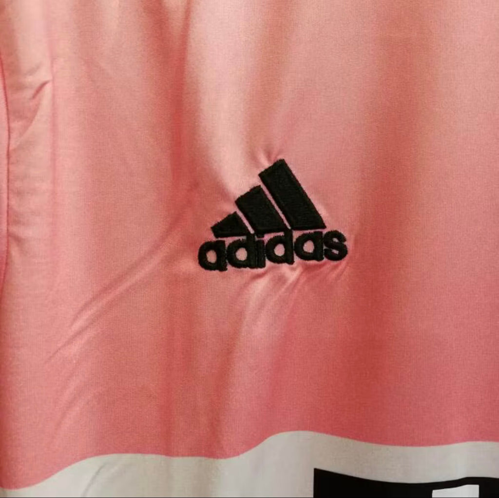 2015/16 Retro Juventus Away Jersey