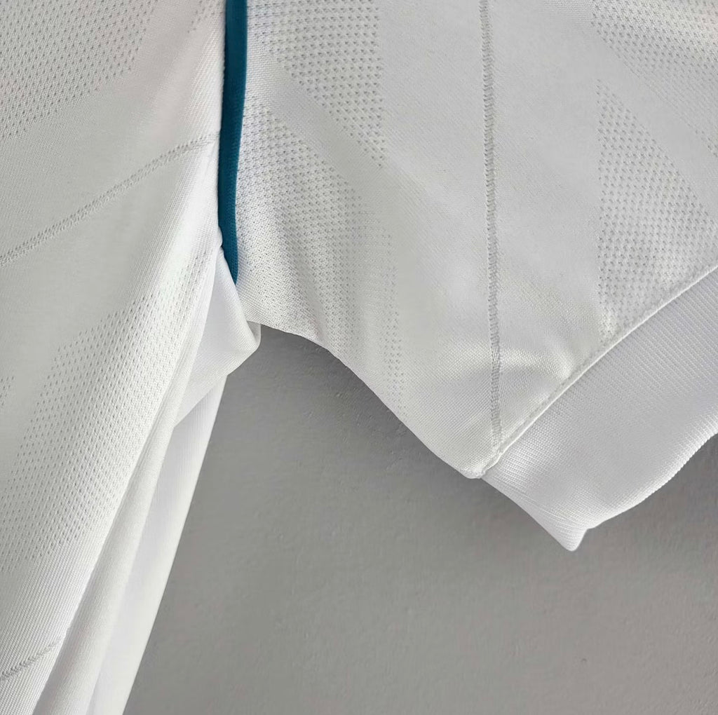 2017/18 Retro Real Madrid Home Jersey