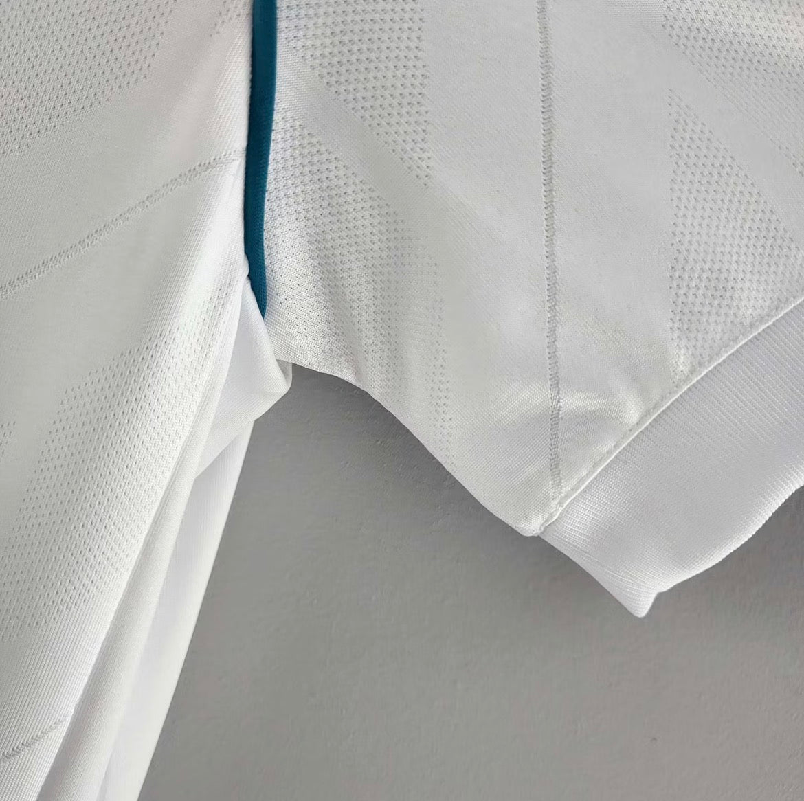 2017/18 Retro Real Madrid Home Jersey