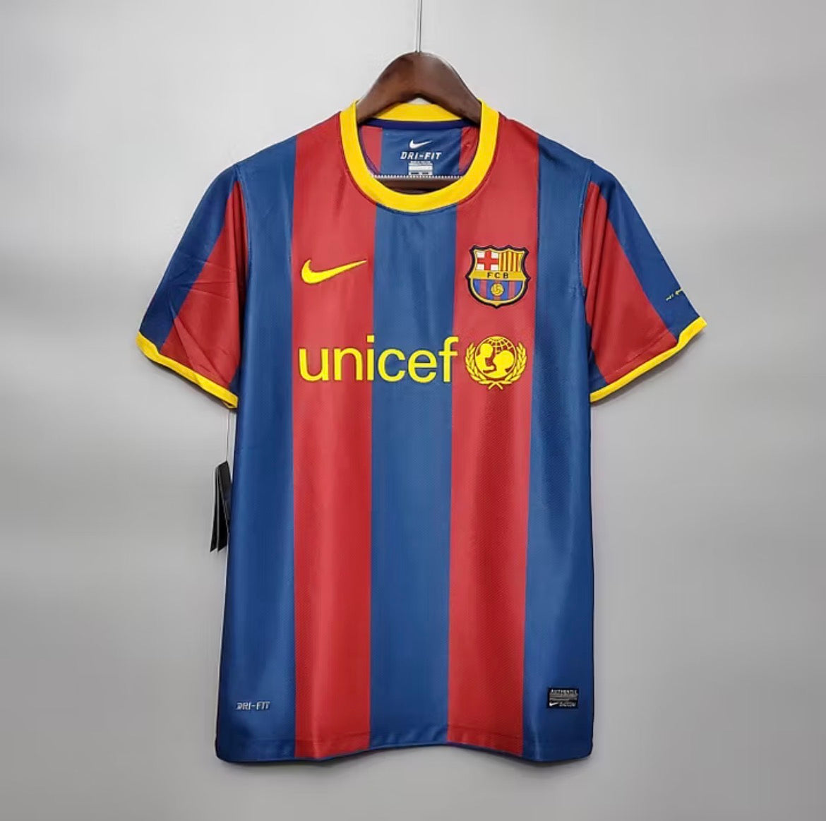 2010/11 Retro Barcelona Home Jersey