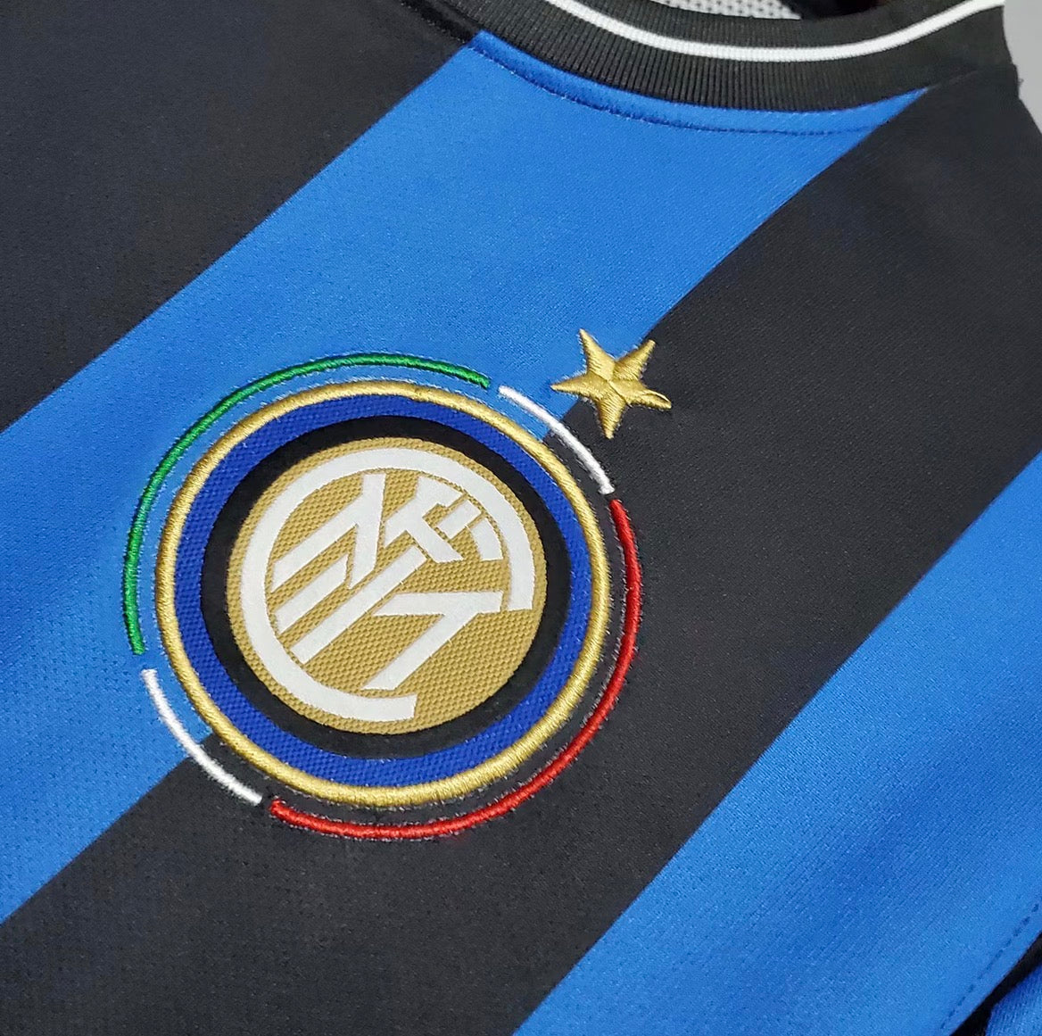 2009/10 Inter Milan Retro UCL Final Home Jersey