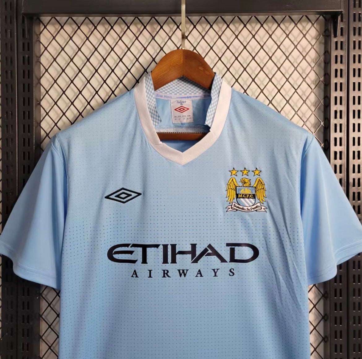 2011/12 Retro Manchester City Home Jersey