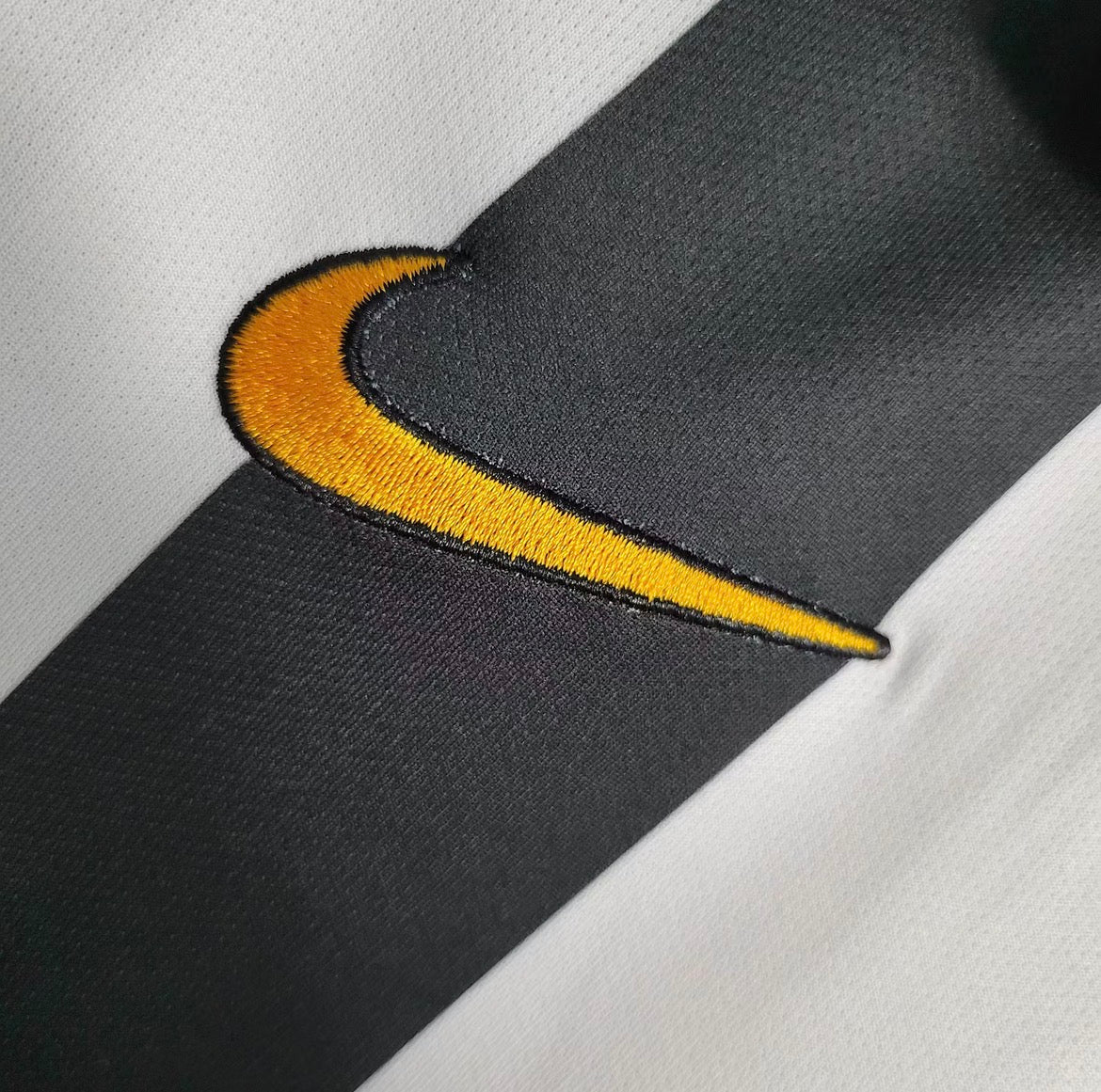 2014/15 Retro Juventus Home Jersey